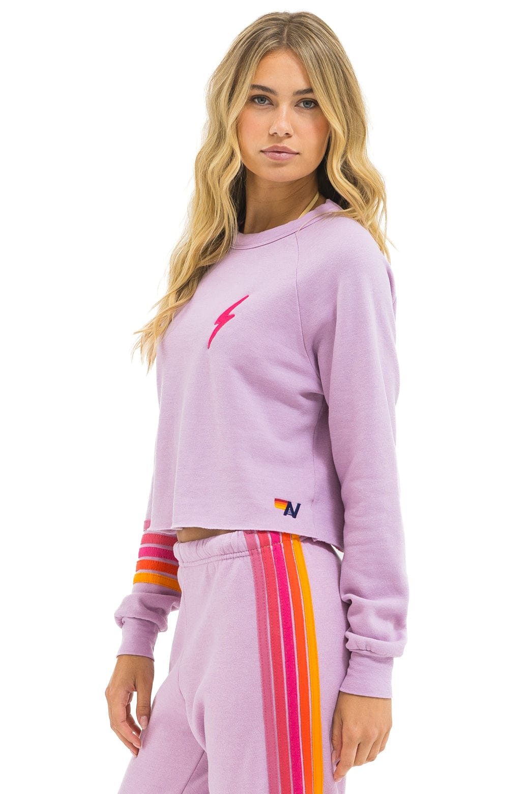 BOLT RUGBY STITCH CROPPED CREW SWEATSHIRT - MAUVE // MAGENTA ORANGE - Image 3