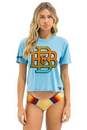 BOURBON AND BEYOND 2025 BOYFRIEND TEE - AQUA
