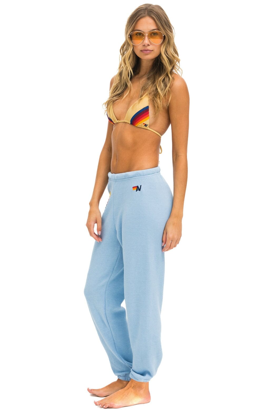 RAINBOW HEART STITCH SWEATPANTS - ICE - Image 4