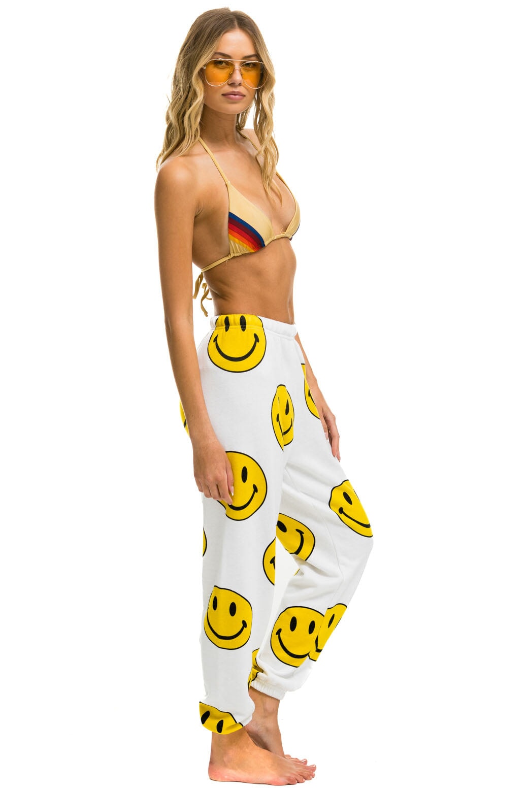 SMILEY REPEAT SWEATPANTS - WHITE - Image 4