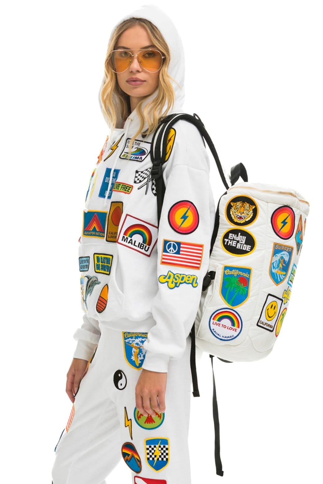 VINTAGE PATCH PUFFER BACKPACK - WHITE GLOSSY - Image 3